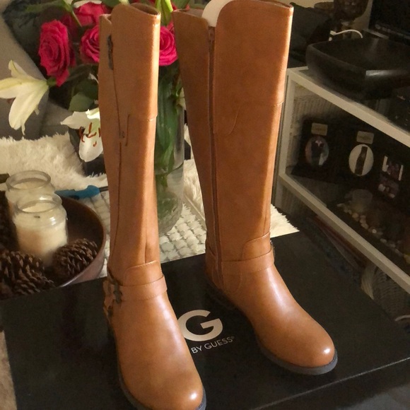 New Guess boots - Picture 3 of 11